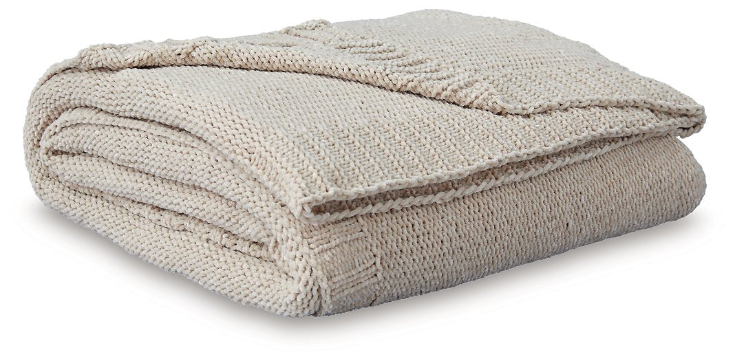 Anawood Throw