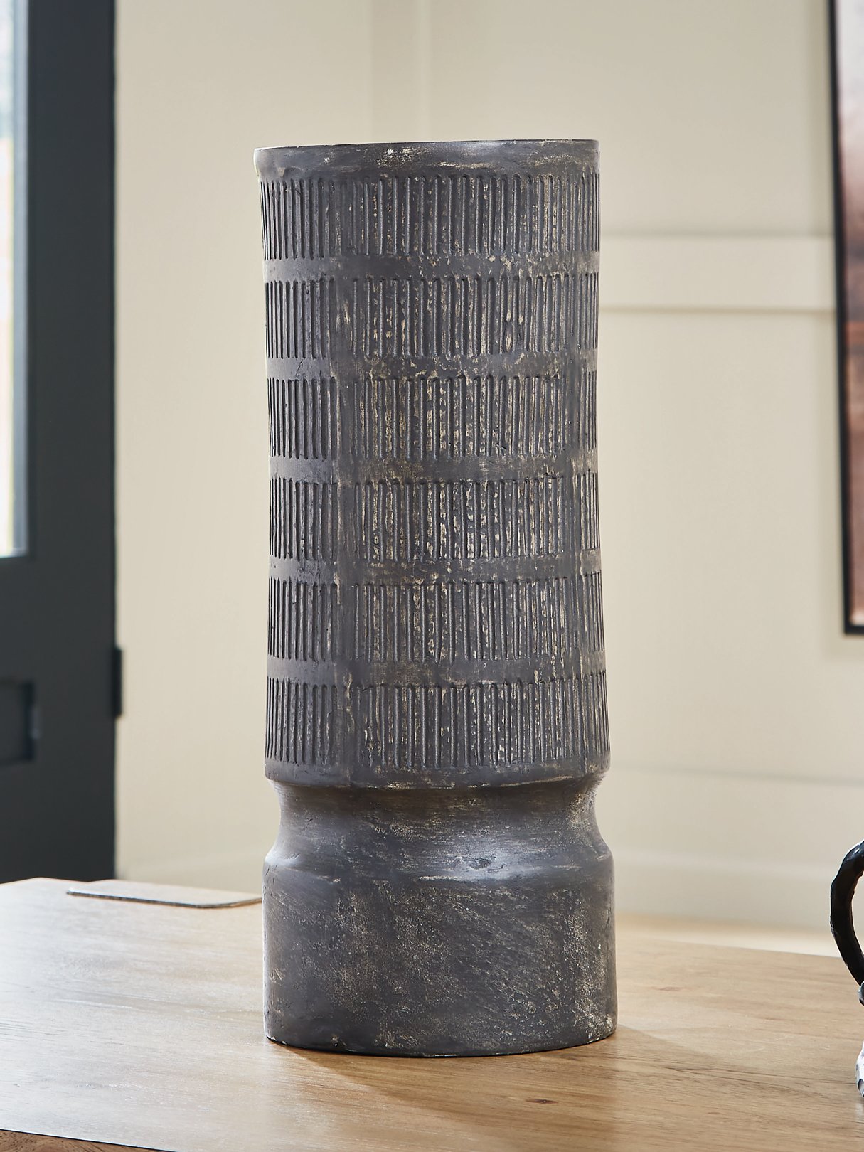 Beninworth Vase